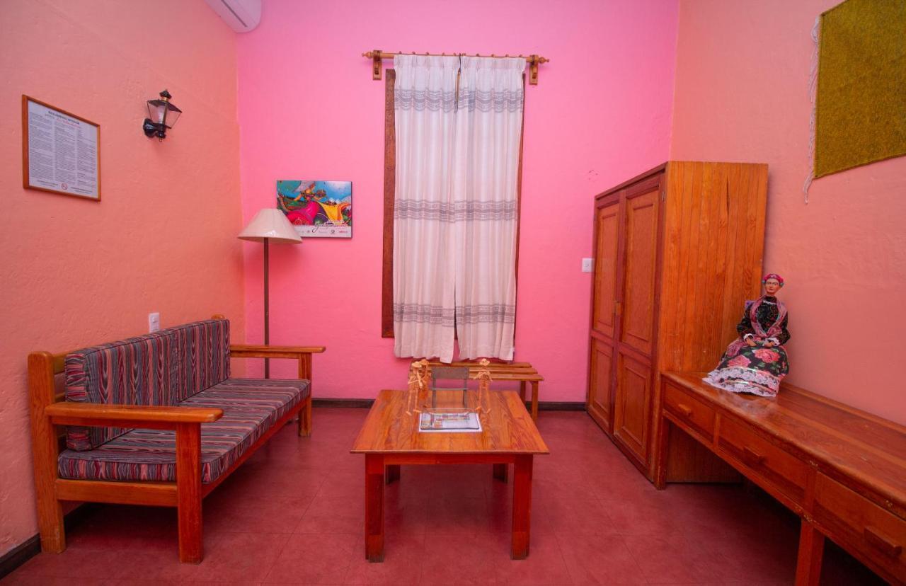 Hotel Las Golondrinas Oaxaca Εξωτερικό φωτογραφία