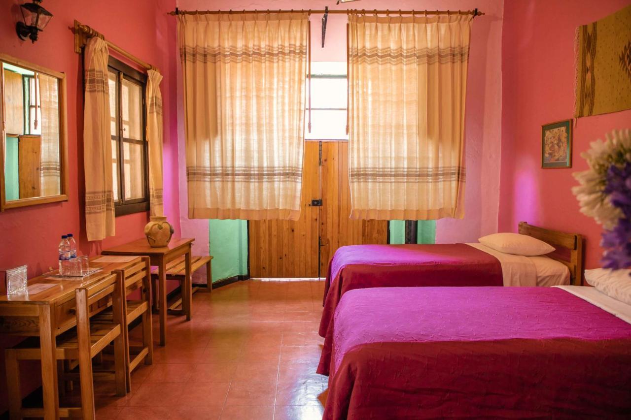 Hotel Las Golondrinas Oaxaca Εξωτερικό φωτογραφία