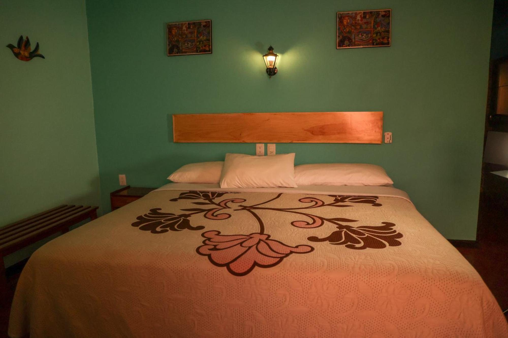 Hotel Las Golondrinas Oaxaca Εξωτερικό φωτογραφία